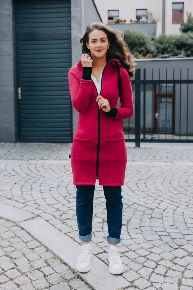 Káťa má na sobě při své výšce 170 cm velikost XS.