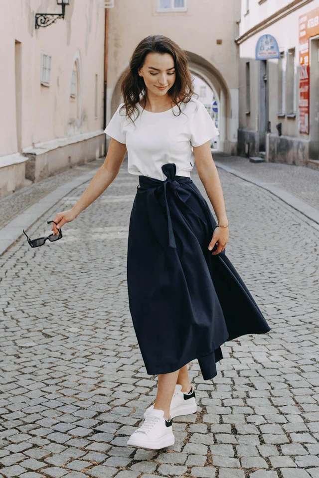 Kačka má na sobě při své výšce 170 cm velikost XS.