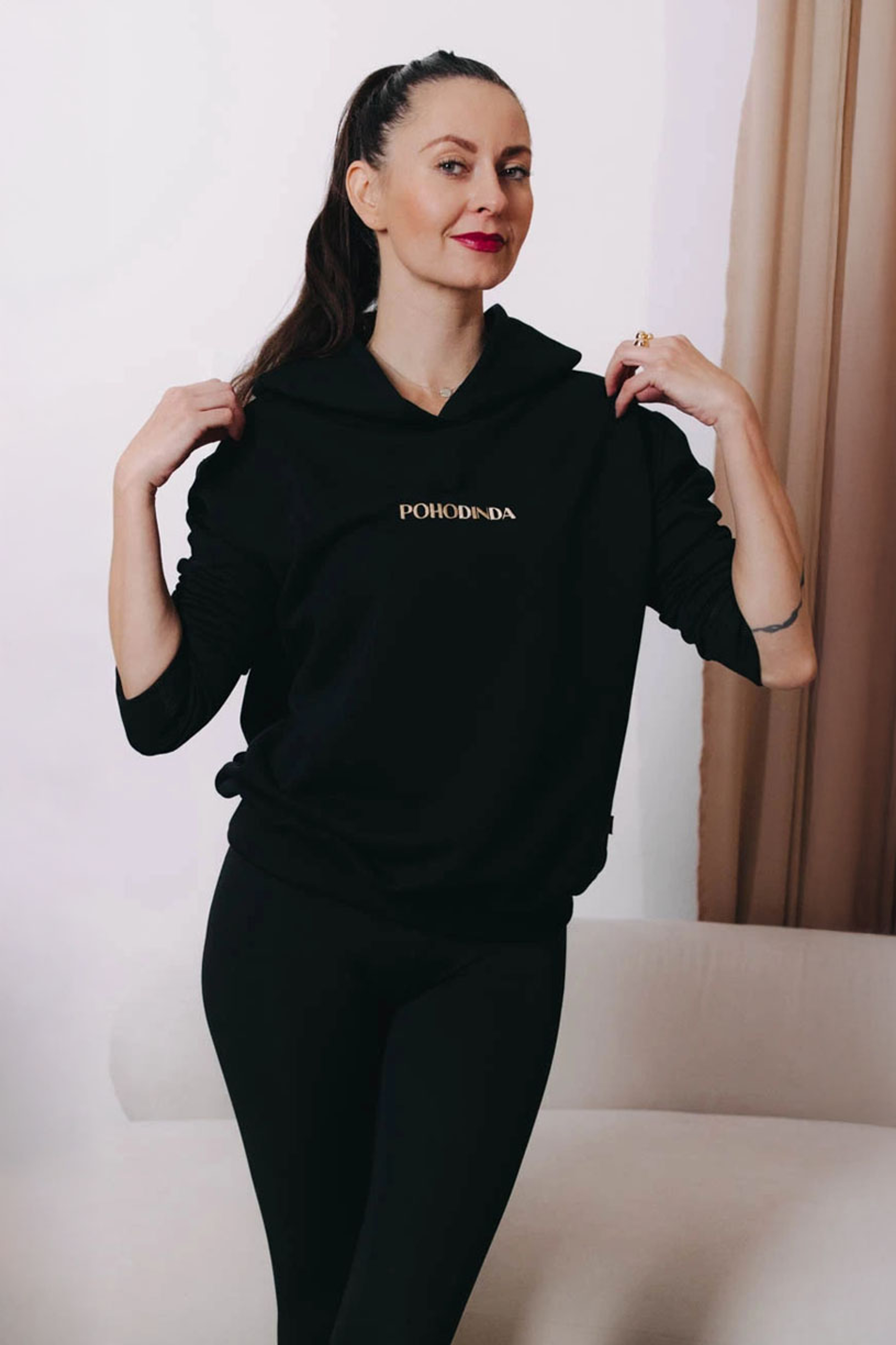 Mikina Iff Black Pohodinda