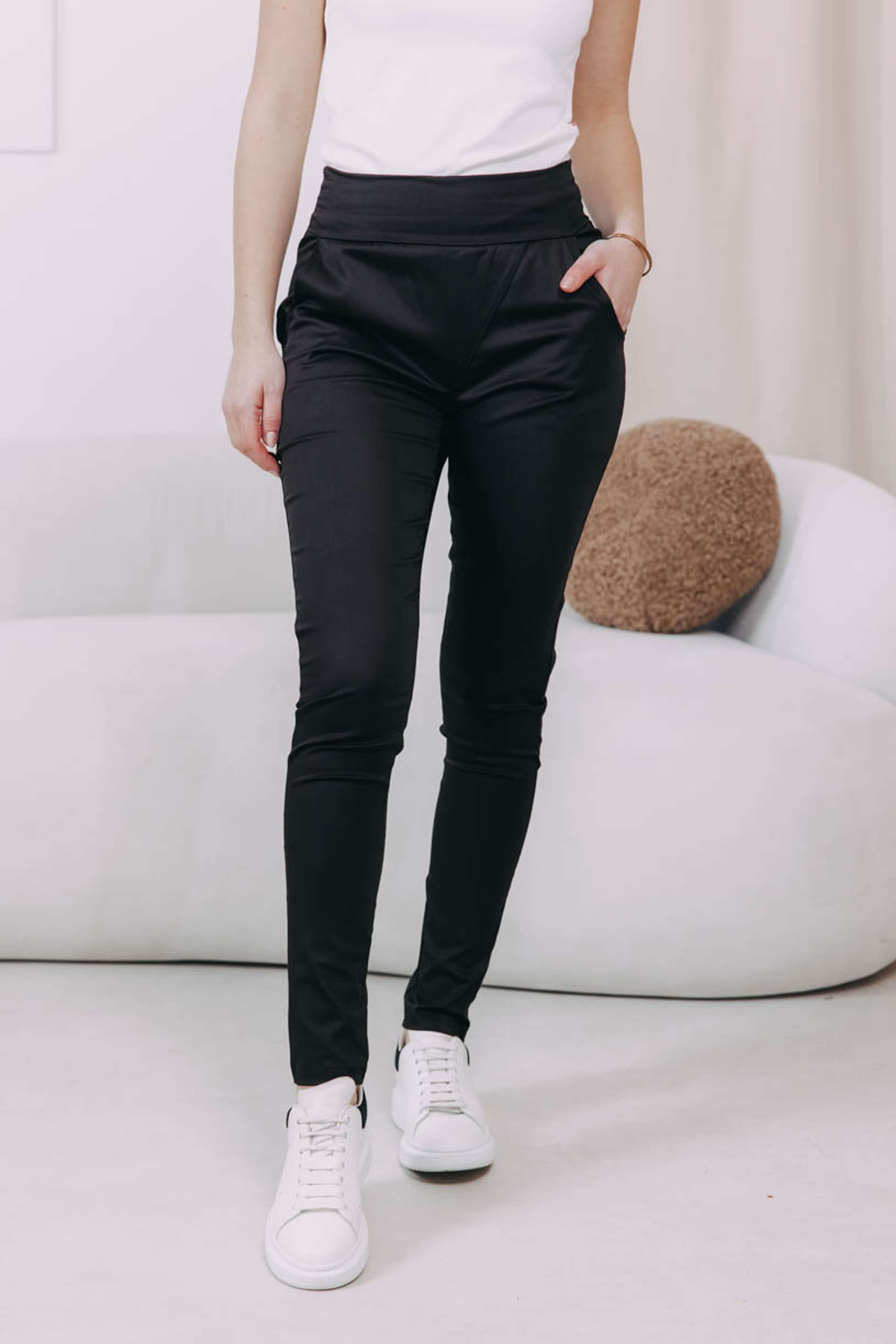 Kalhoty Binti Black