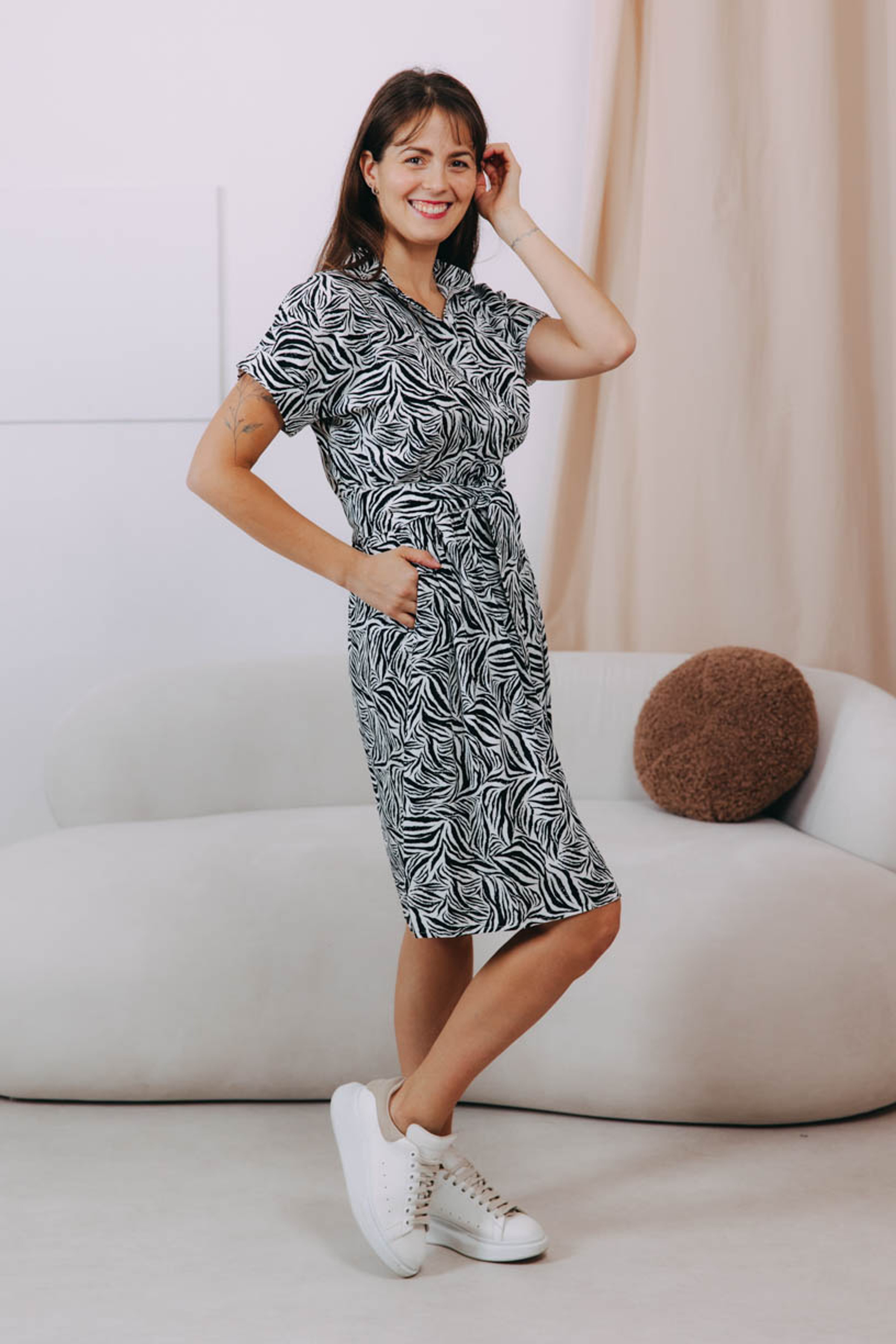 Šaty Yenge Short Wild