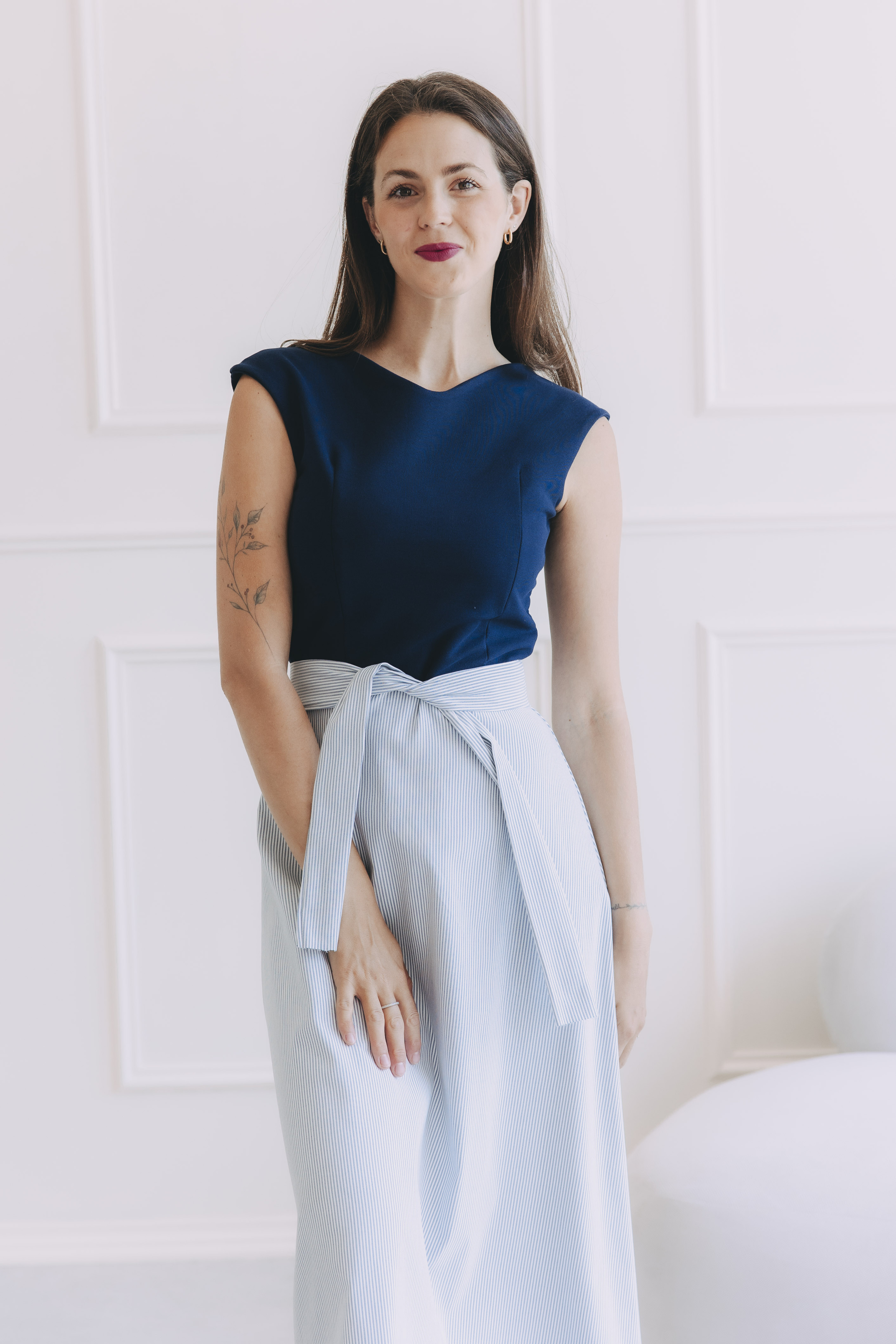Šaty Tandiwe Navy Stripe