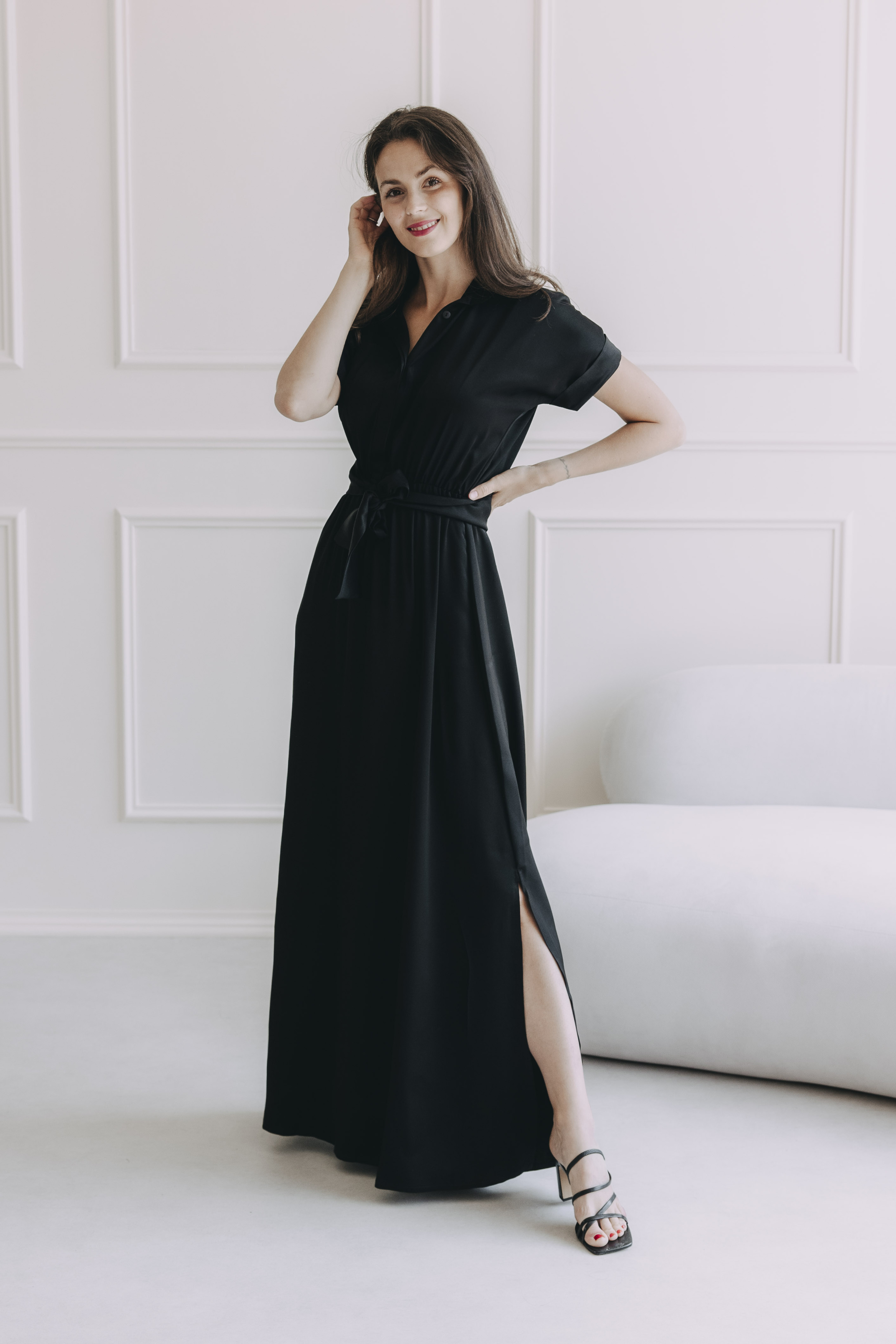 Šaty Yenge Silky Eco Black