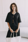Top Kamau Black